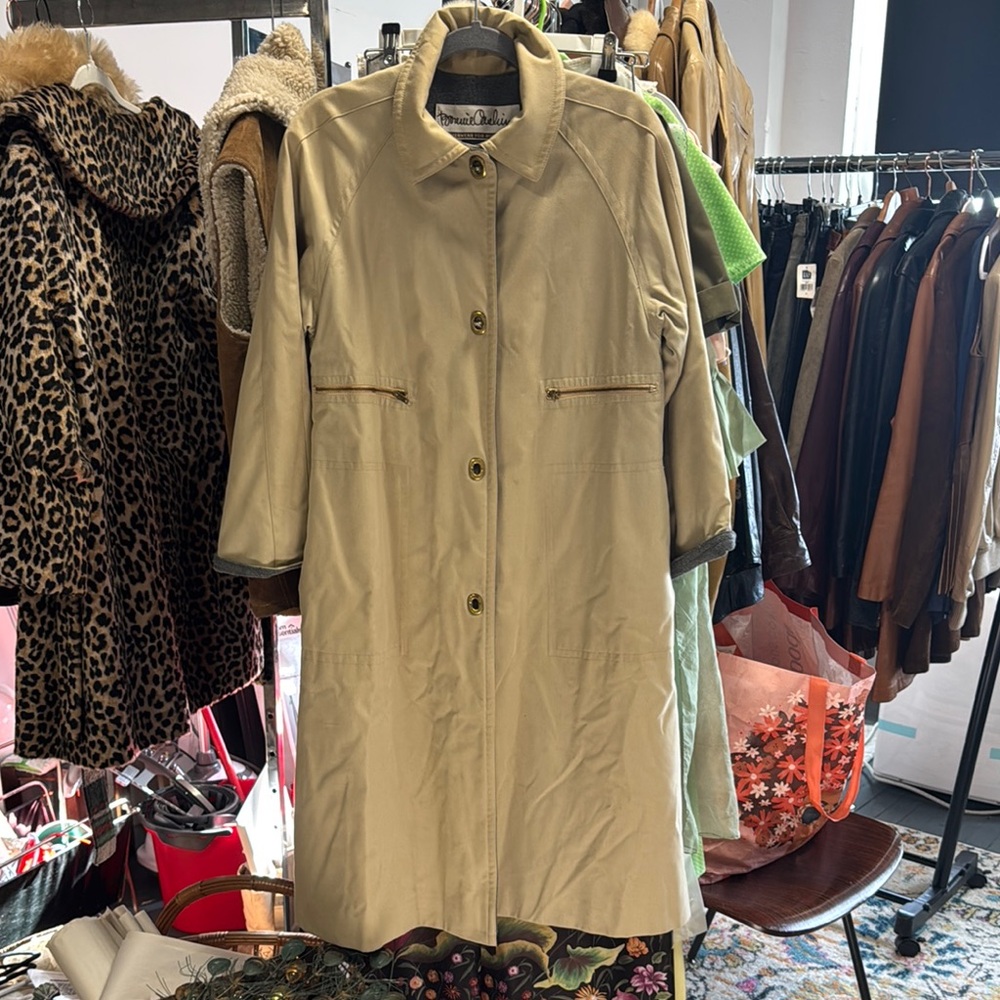 Vintage Women's Beige Coat